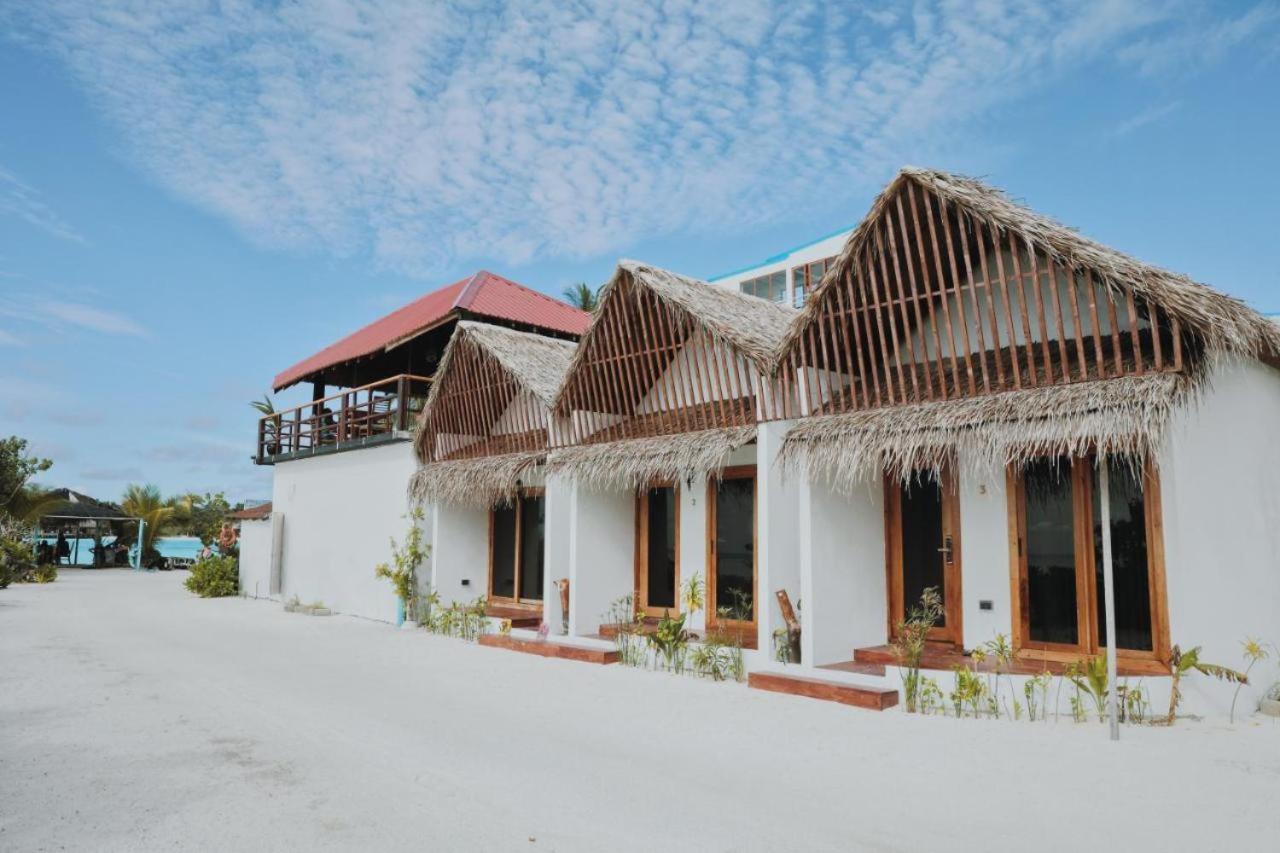 Club Kaafu Maldives Hotel Dhiffushi Exterior photo